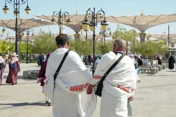 10 Days Deluxe Umrah Packages