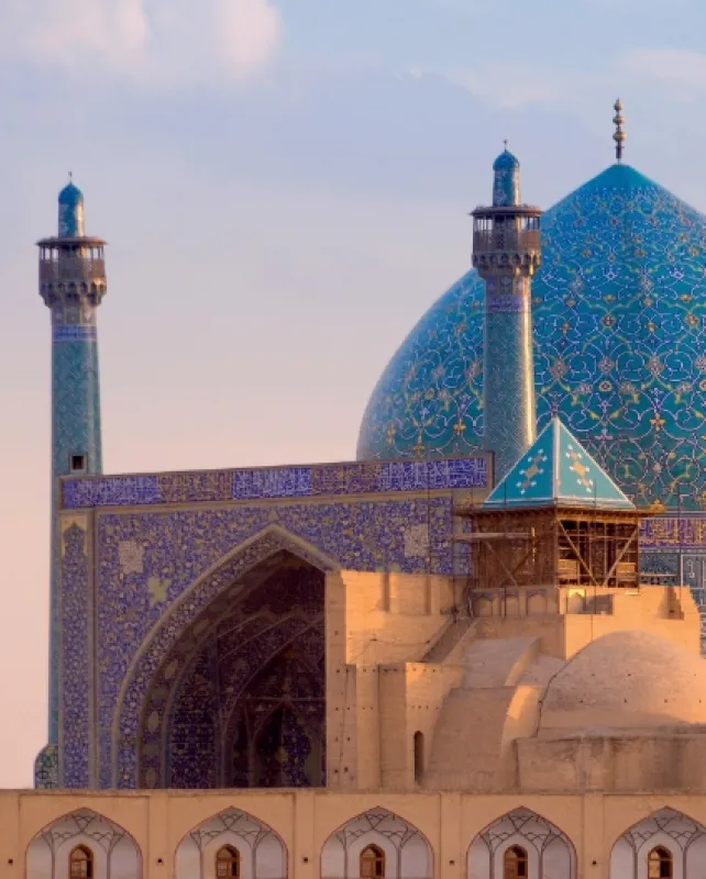 👨‍👩‍👧 Family Special December Umrah Package Gallery